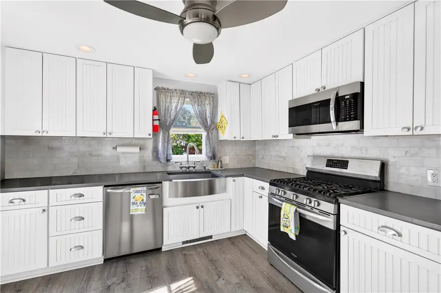 333 Maple Street, Warwick, RI 02888 - #3