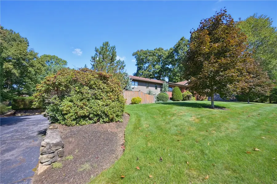 29 Sayles Hill Road, Lincoln, RI 02838 - #3