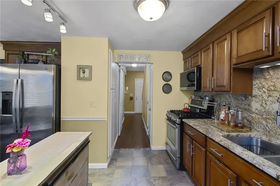 2304 Pinewood Drive, Smithfield, RI 02917 - #3