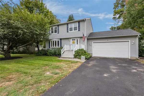 39 Whispering Pines, Cumberland, RI 02864