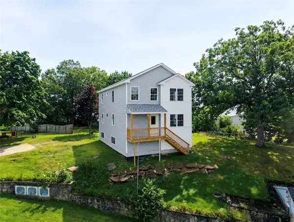 34 Vine Street, West Warwick, RI 02893