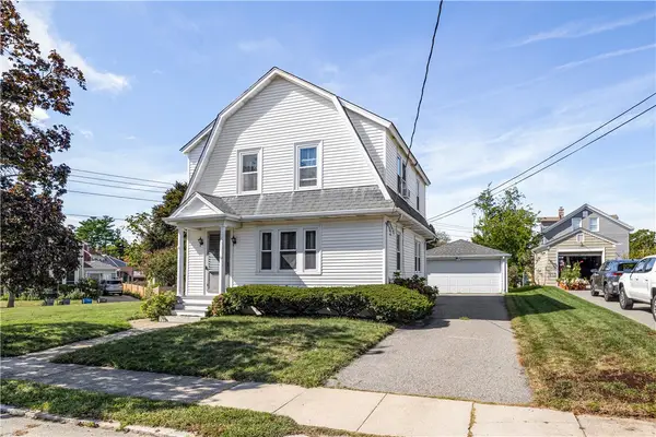 153 Lyndon Road, Cranston, RI 02905