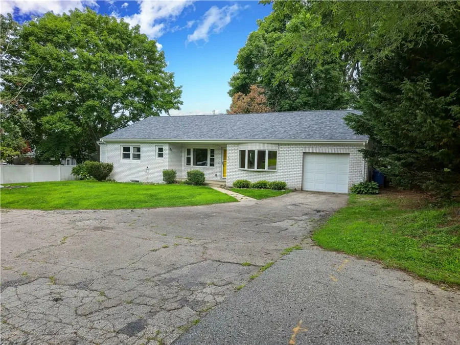 278 Greenend Avenue, Middletown, RI 02842 - #2