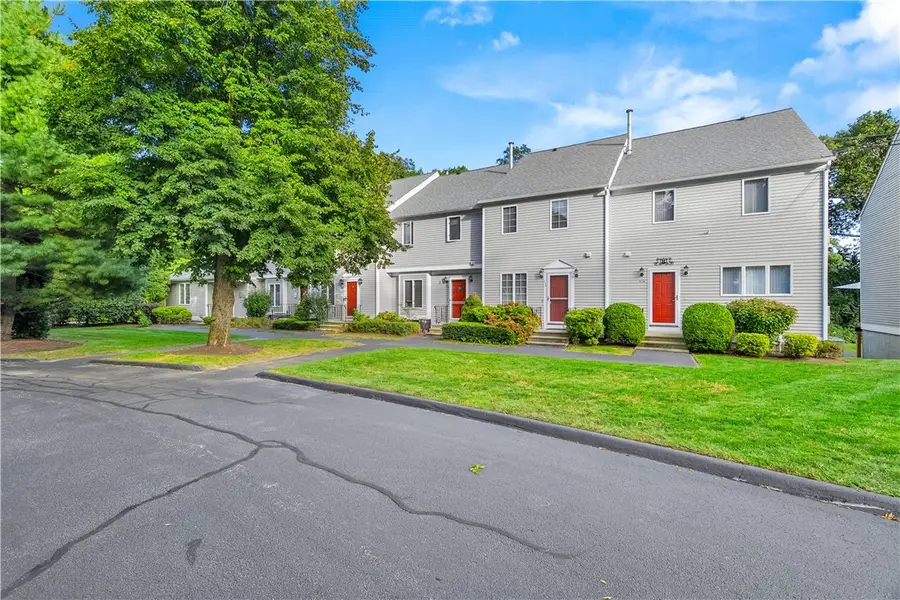 870 Bullocks Point Avenue, Riverside, RI 02915 - #3