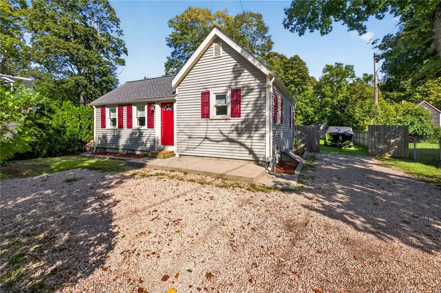 660 Tower Hill Road, North Kingstown, RI 02852 - #3