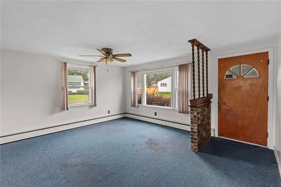 53 Fairgreen Drive, West Warwick, RI 02893 - #3
