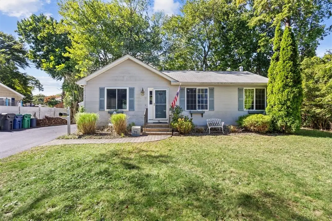 35 Kenwood Street, Warwick, RI 02889 - #1