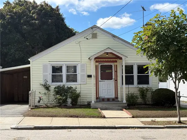 40 Standish Avenue, Providence, RI 02908