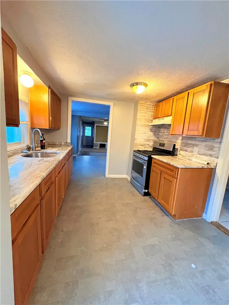 3 Miller Circle, Johnston, RI 02919 - #3