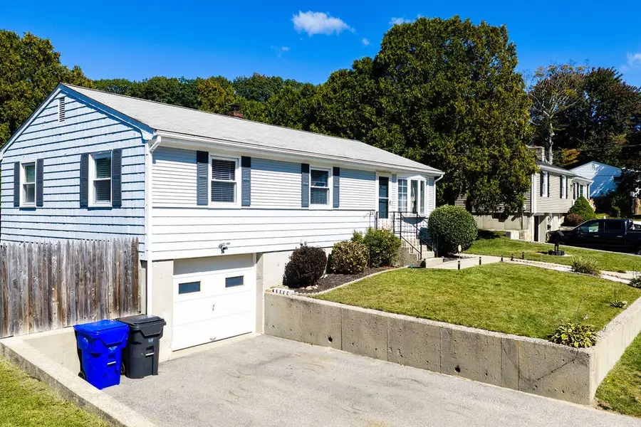 24 Vincenzo Drive, West Warwick, RI 02893 - #2