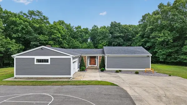 884 Reynolds Road, Glocester, RI 02814