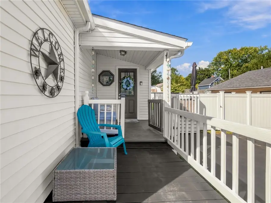37 Oxford Avenue, Warwick, RI 02889 - #2
