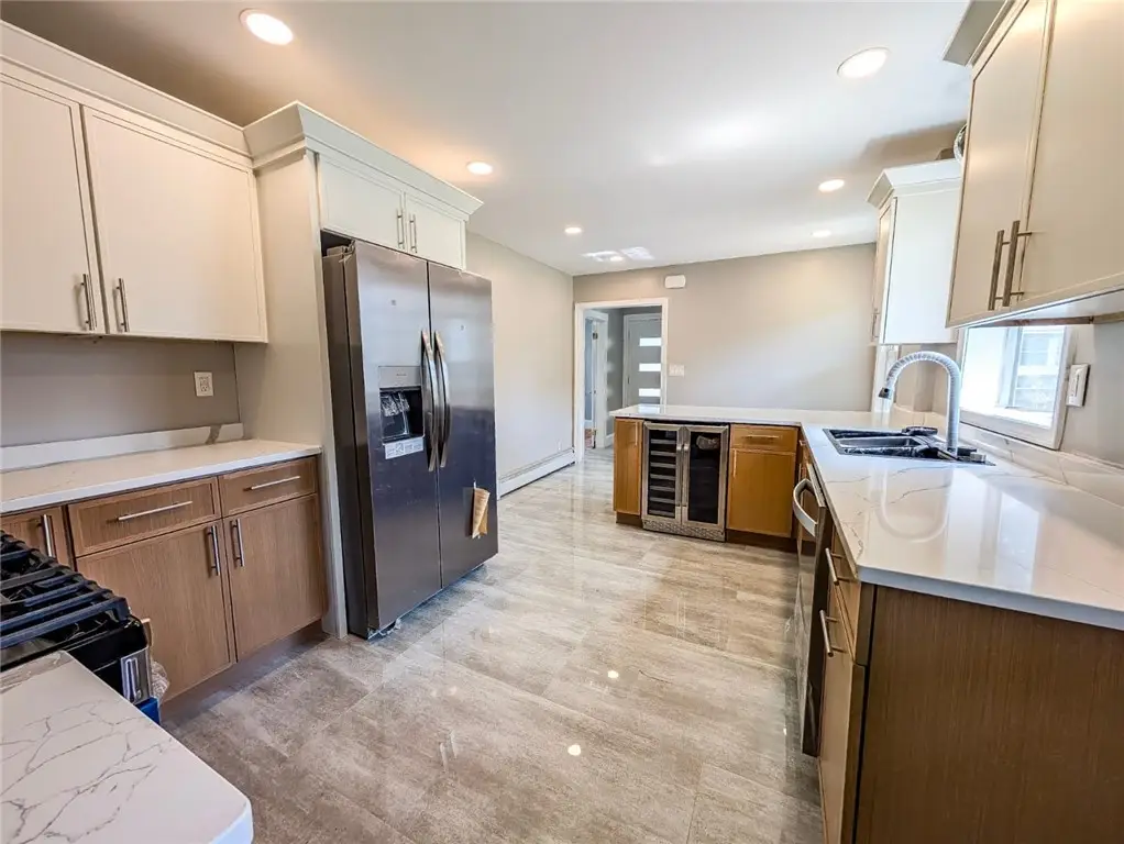 184 Cumberland Street, Providence, RI 02908 - #1