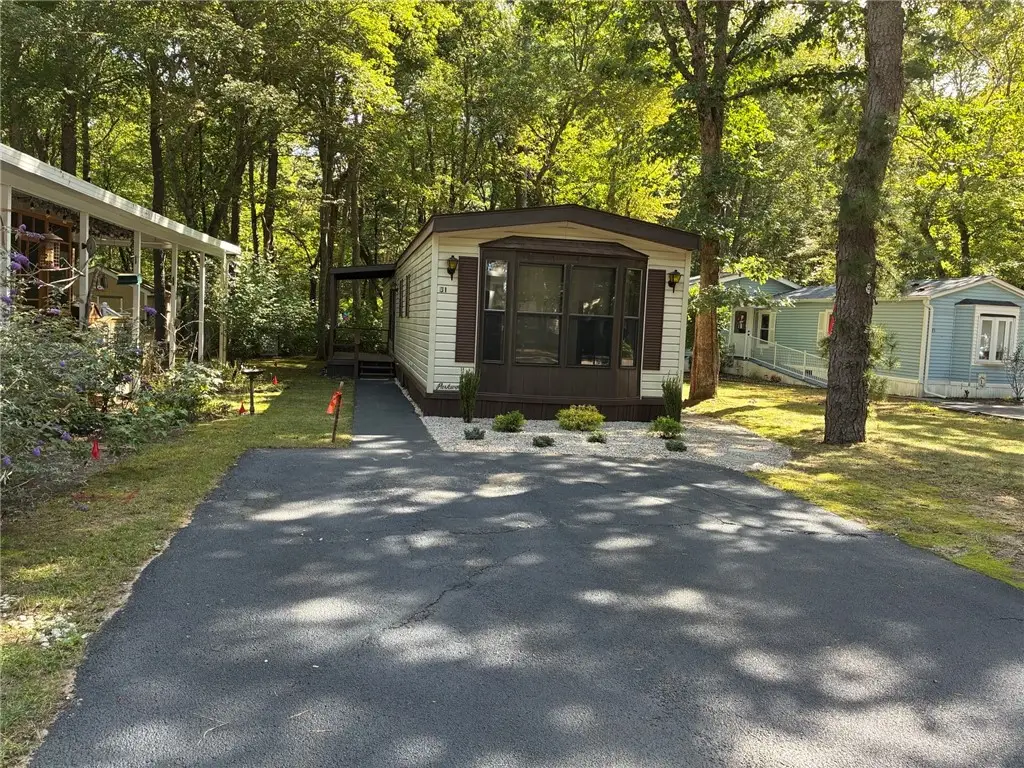31 Leisure Way, Coventry, RI 02816 - #1