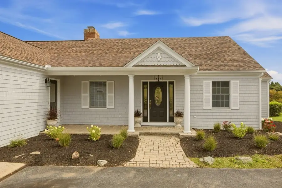 139 Lambie Circle, Portsmouth, RI 02871 - #2