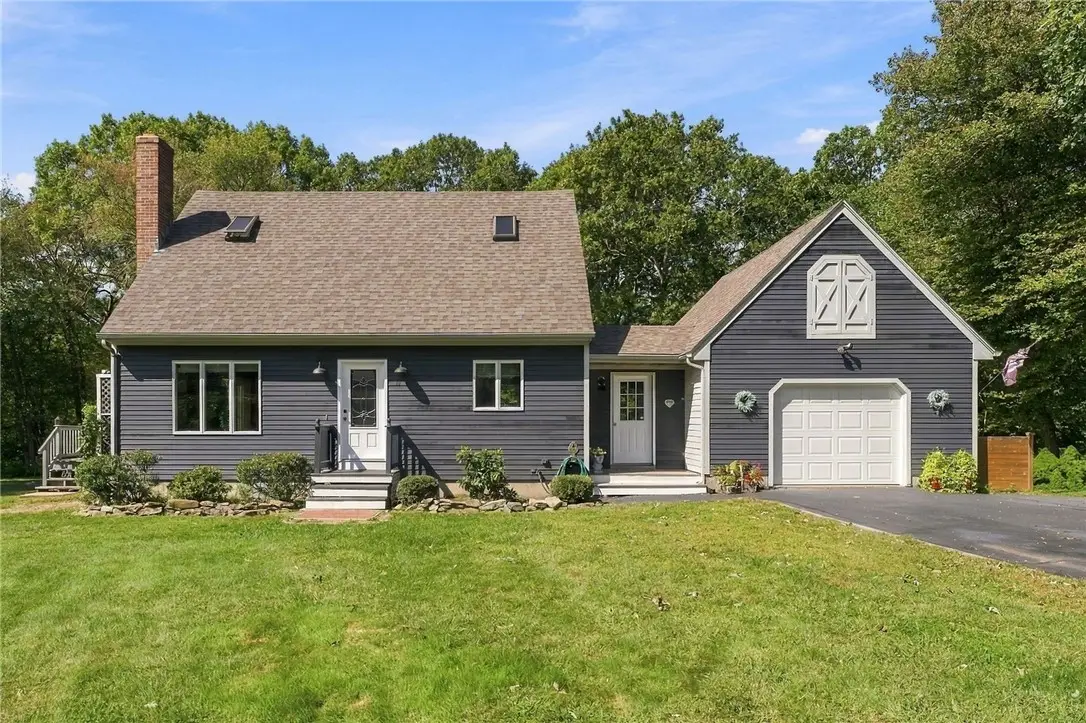 10 Erin Drive, South Kingstown, RI 02879 - #1