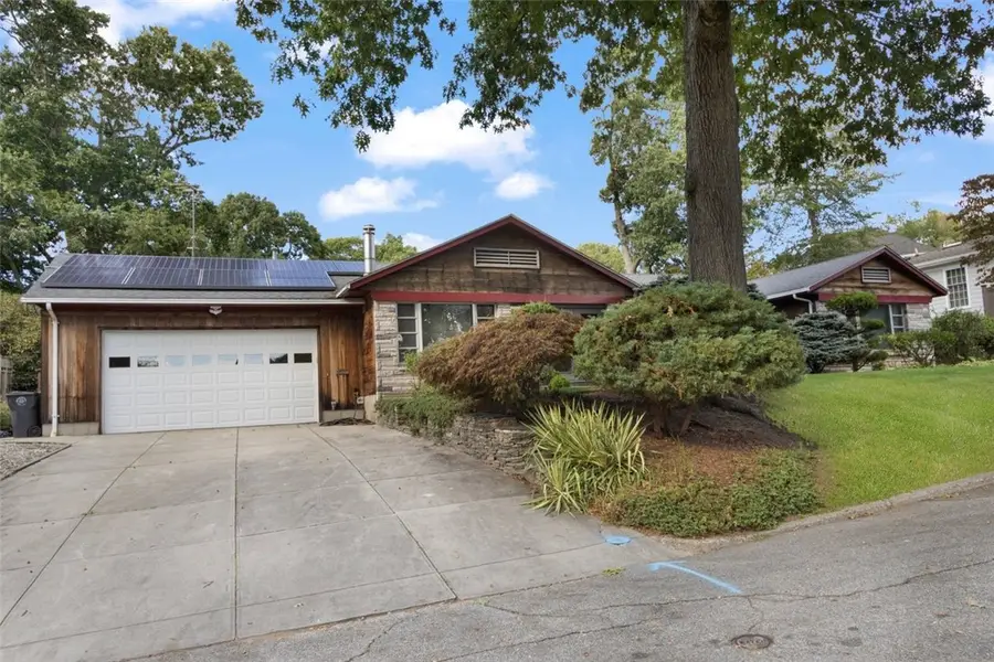 6 Cold Brook Court, Cranston, RI 02920 - #2