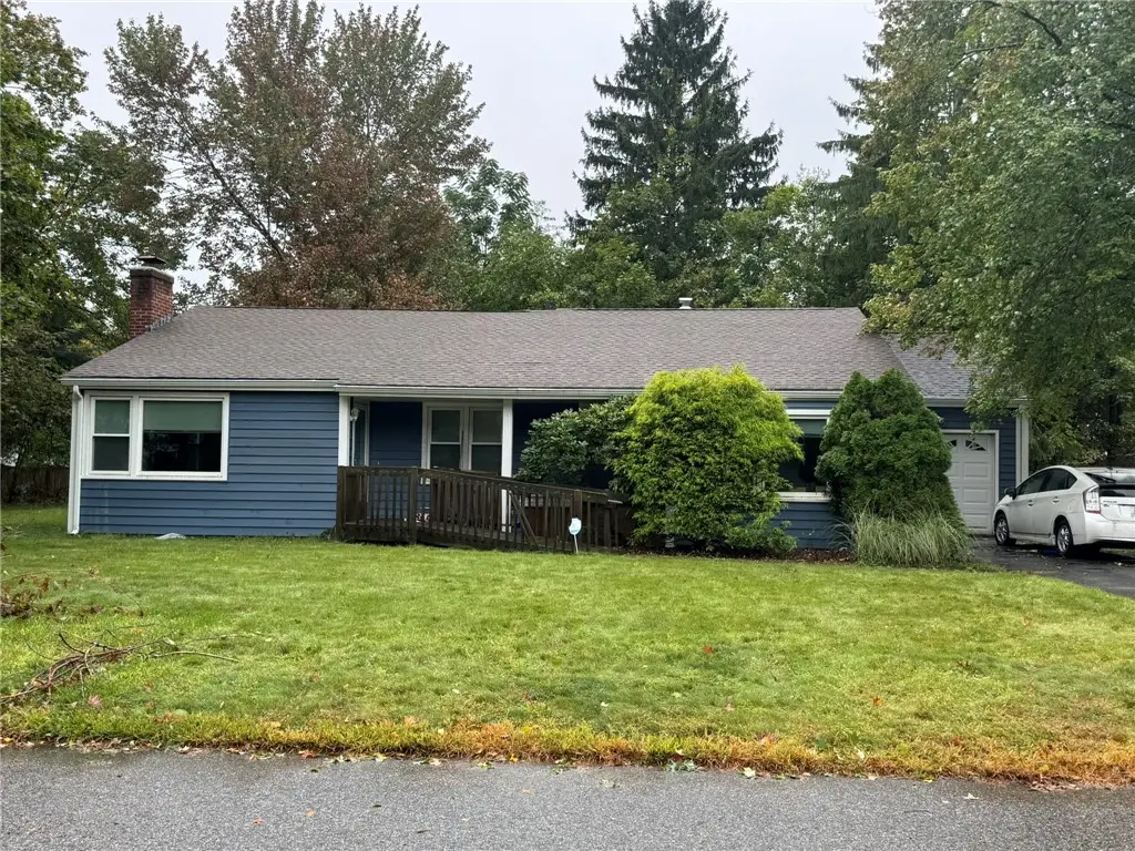 9 Christine Drive, Barrington, RI 02806 - #1