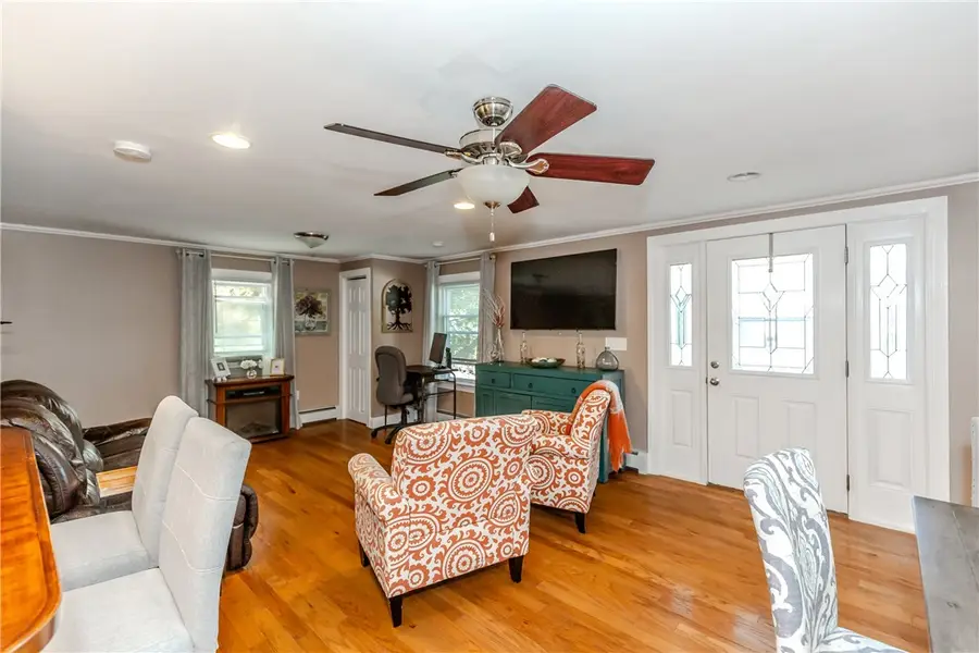 45 Glendale Drive, West Warwick, RI 02893 - #3