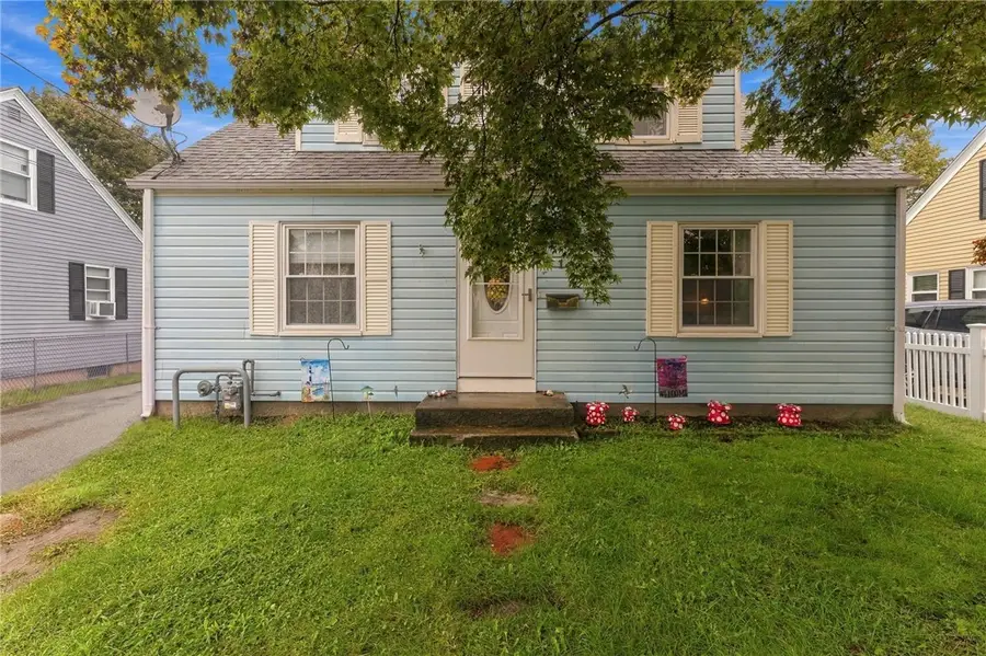 12 Deacon Avenue, Warwick, RI 02886 - #2