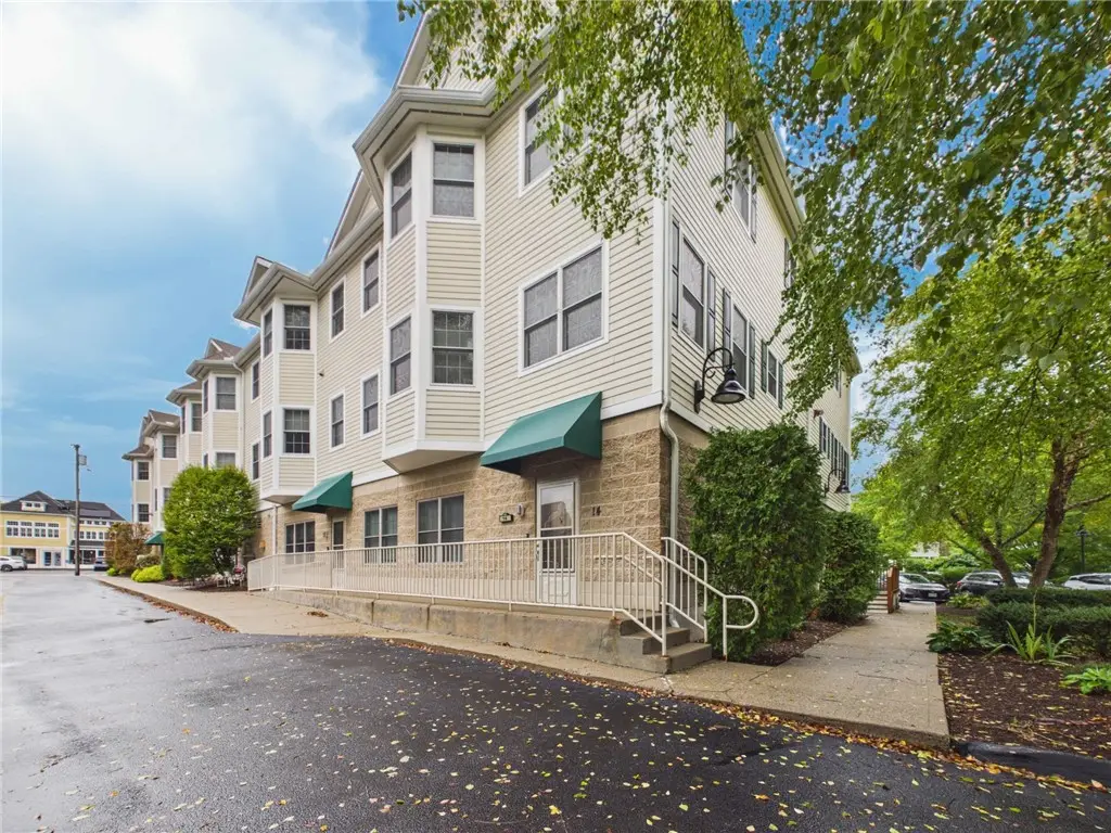 620 Main Street #14, East Greenwich, RI 02818 - #1