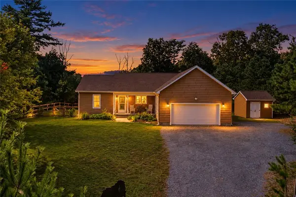 38 Small Pox Trail, Richmond, RI 02892