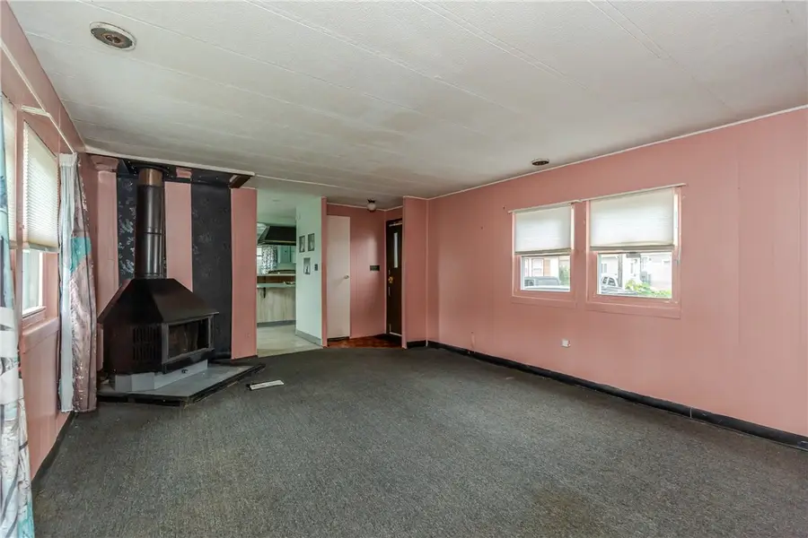 42 Alfa Drive, Pawtucket, RI 02860 - #3