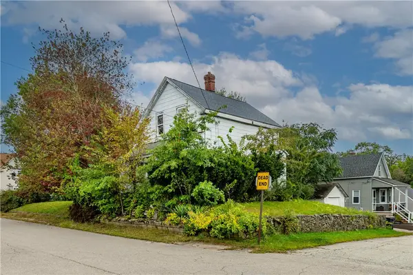 89 Jefferson Street, Warwick, RI 02888