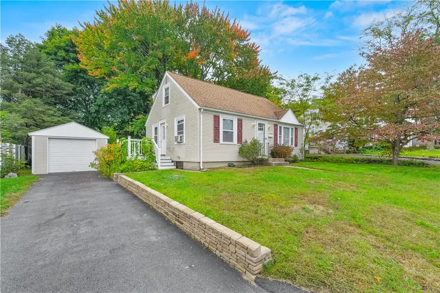 46 Hatherly Street, North Providence, RI 02911 - #3