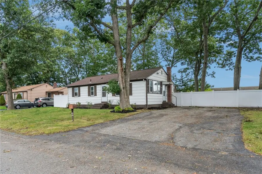 66 Palace Avenue, Warwick, RI 02886 - #3