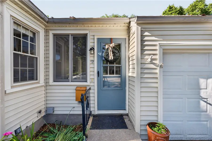 9 Milton Road, Barrington, RI 02806 - #3