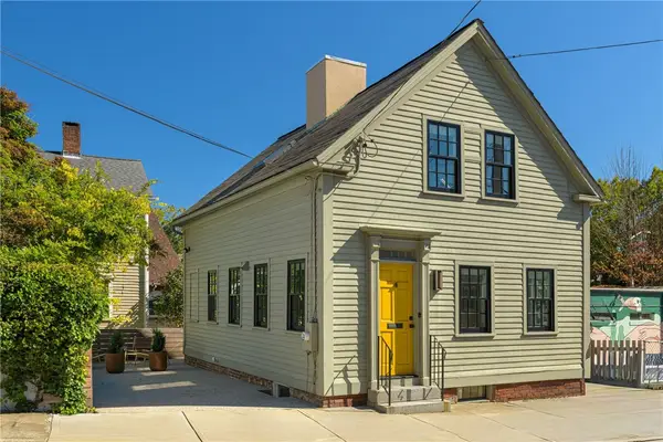 4 Traverse Street, Providence, RI 02906