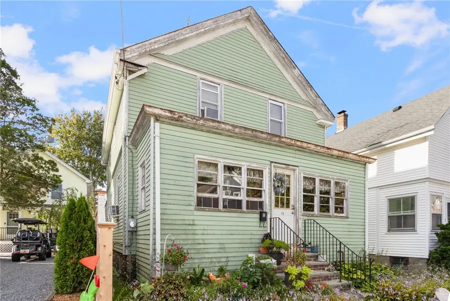 11 Carey Street, Newport, RI 02840 - #3