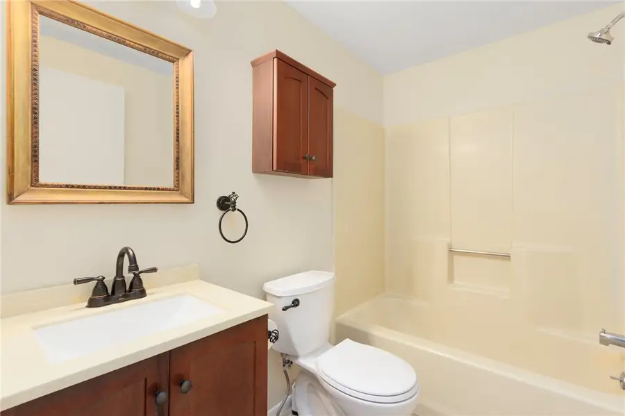 28 Elmer Avenue, Warwick, RI 02886 - #3