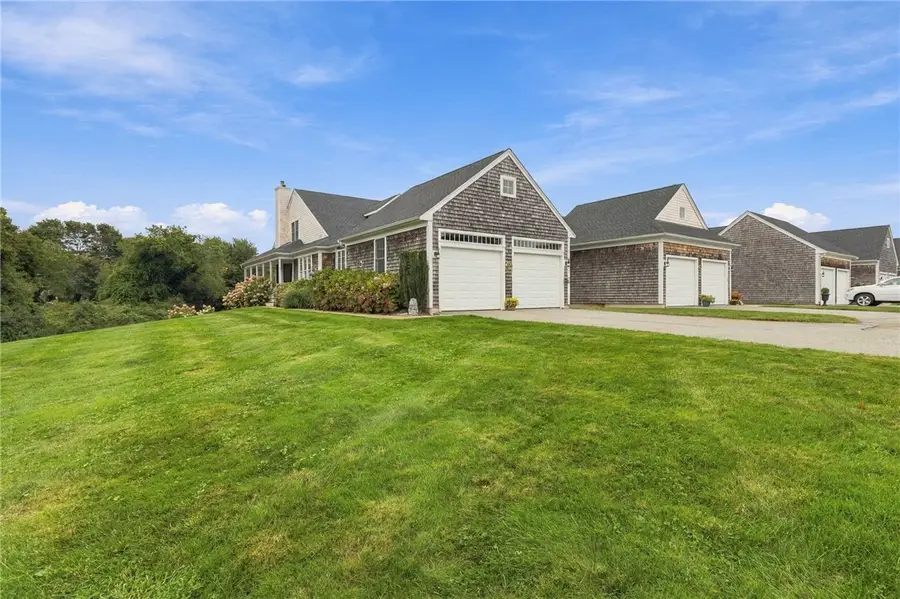 17 Pocasset Lane, Portsmouth, RI 02871 - #2