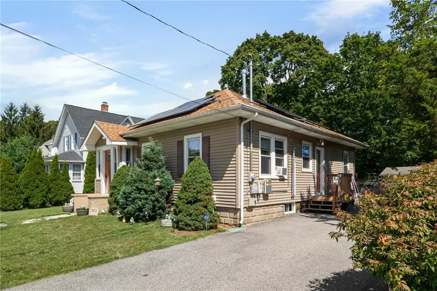321 Church Avenue, Warwick, RI 02889 - #3