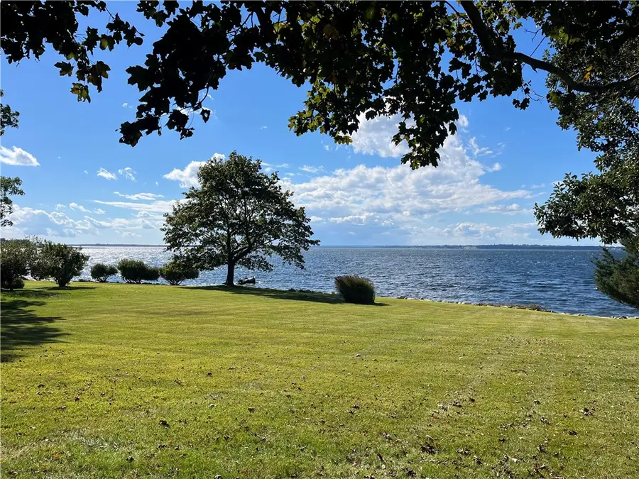 5 Shore Road, Bristol, RI 02809 - #2