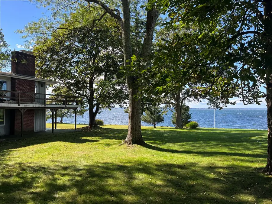 5 Shore Road, Bristol, RI 02809 - #3