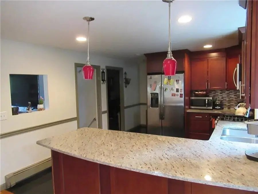 83 Locust Avenue, North Providence, RI 02911 - #3