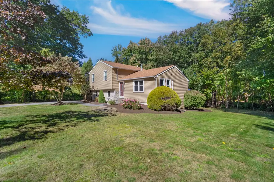 21 Janet Drive, Johnston, RI 02919 - #2