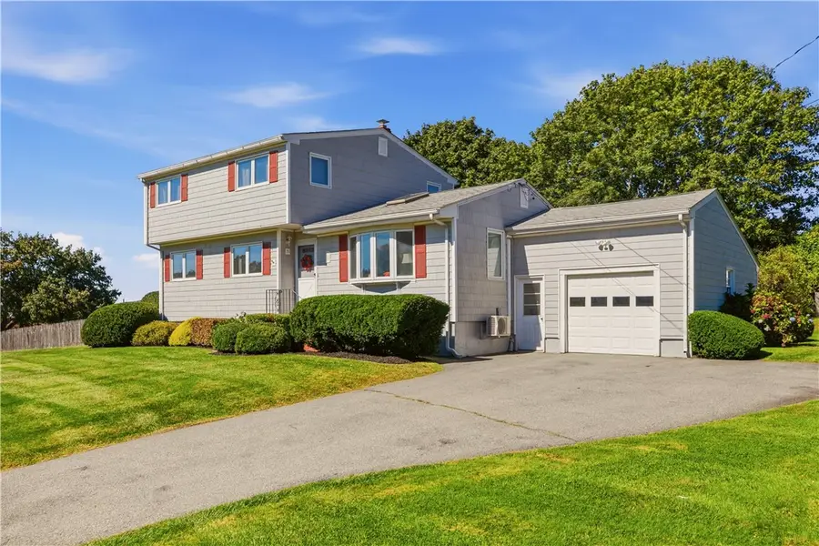 31 Redwood Road, Portsmouth, RI 02871 - #3