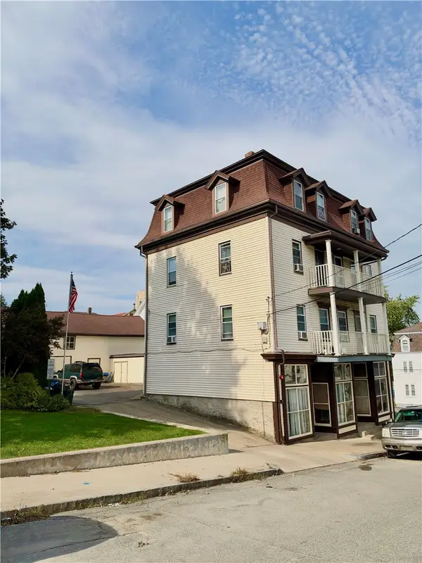 95 Winter Street, Lincoln, RI 02838