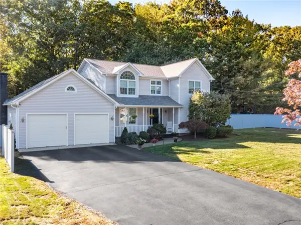 87 Bakewell Court, Cranston, RI 02921