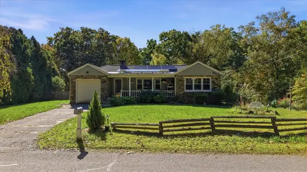 131 Henry Street, Uxbridge, MA 01569