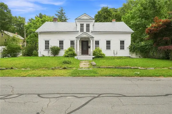 2 Border Street, West Warwick, RI 02893