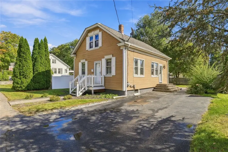 1 Oliver Street, Smithfield, RI 02917 - #2
