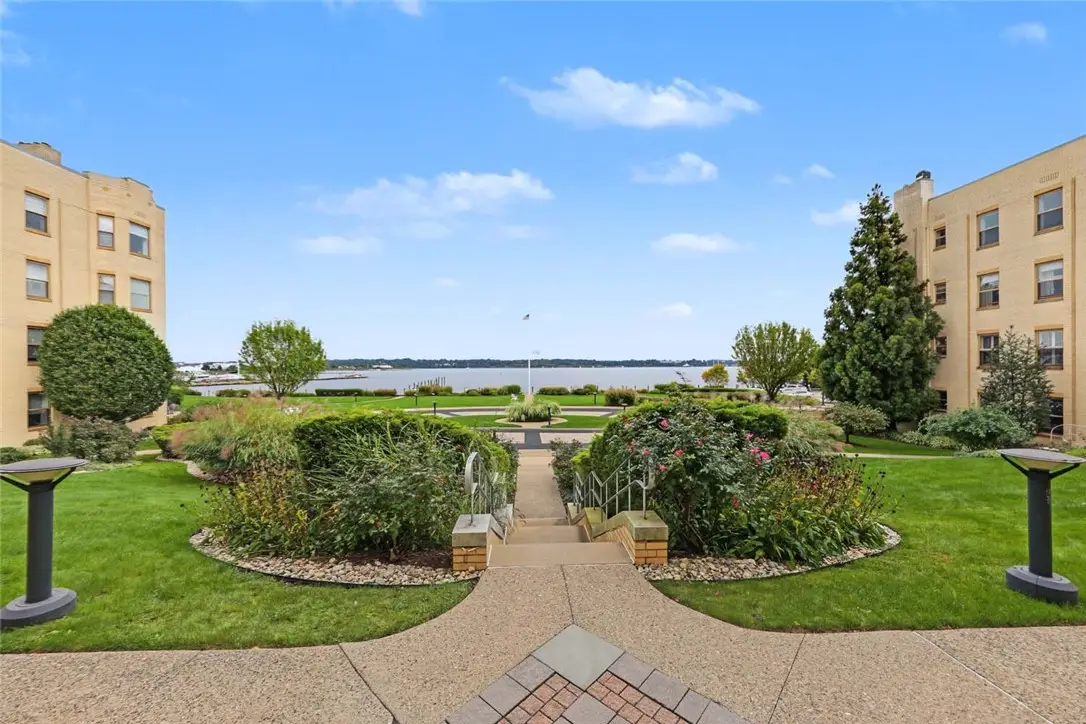 1180 Narragansett Boulevard #F5, Cranston, RI 02905 - #1