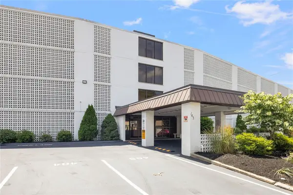 143 Hoffman Avenue #205, Cranston, RI 02920