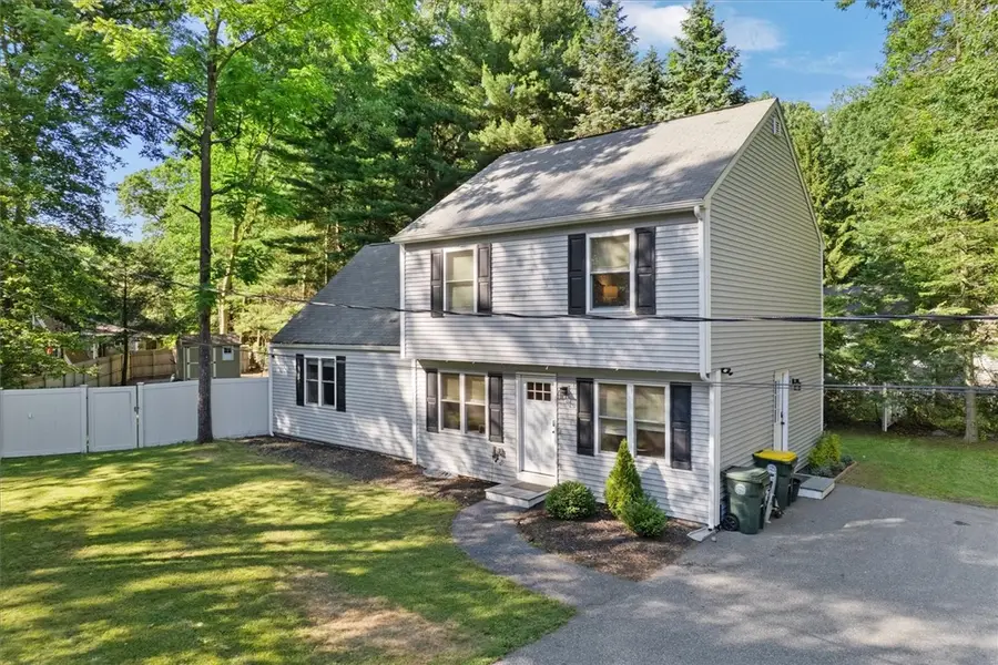 47 Smith Avenue, Smithfield, RI 02828 - #3