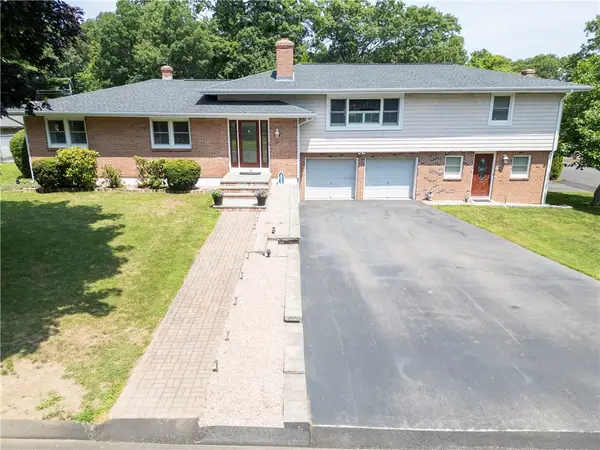 10 Sesame Street, Westerly, RI 02891